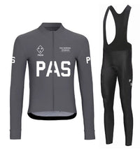 Grau (Body + Strapsstrümpfe)